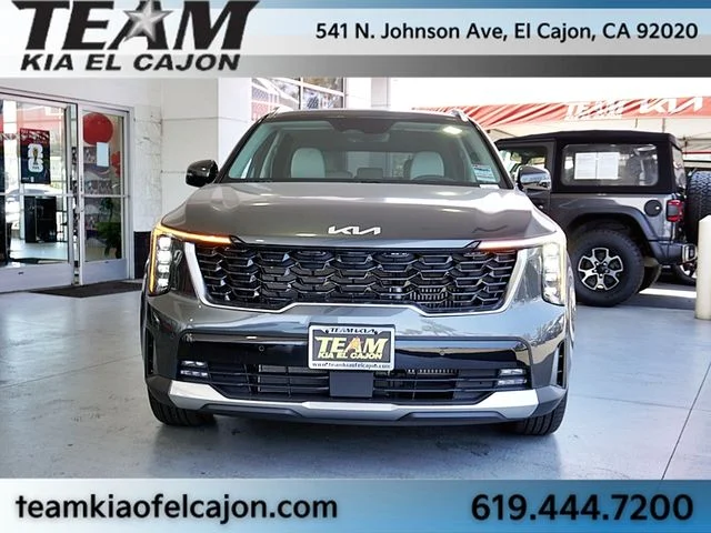 New 2026 Gray Kia EX image 4