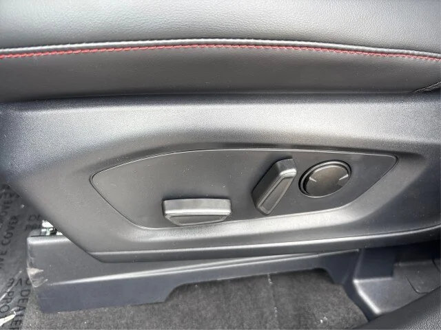 New 2026 Carbonized Gray Metallic Ford ST-Line image 40