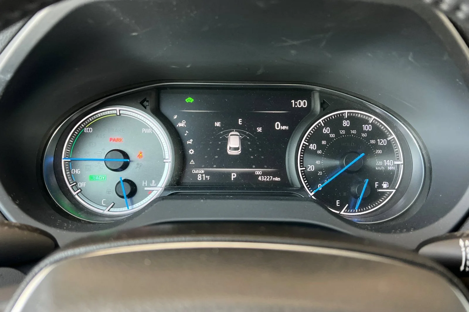 Used 2021  Toyota LE image 25