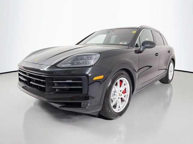 2025 Porsche Cayenne S AWD