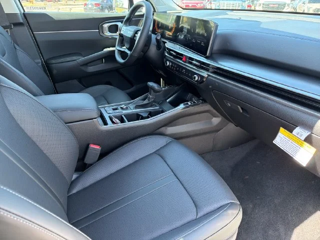 New 2026 Glacial White Pearl Kia S image 22