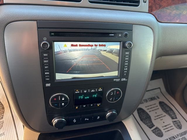 Used 2012 White GMC SLT image 34