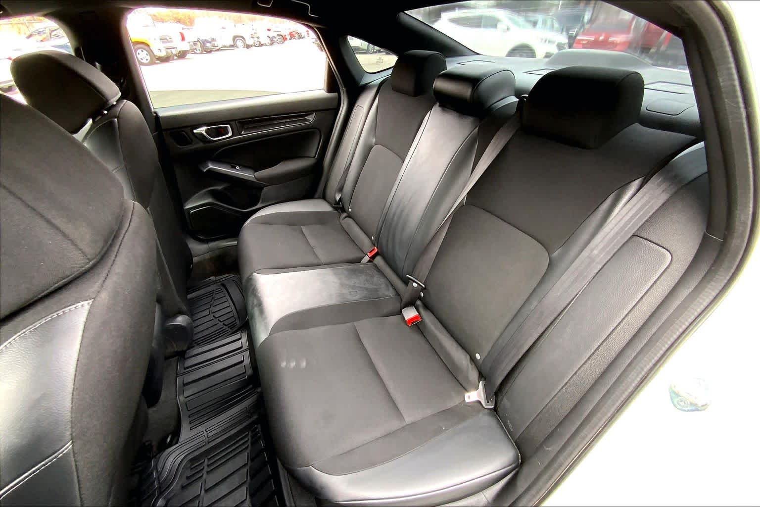 Used 2022 Platinum White Pearl Honda Sport image 19