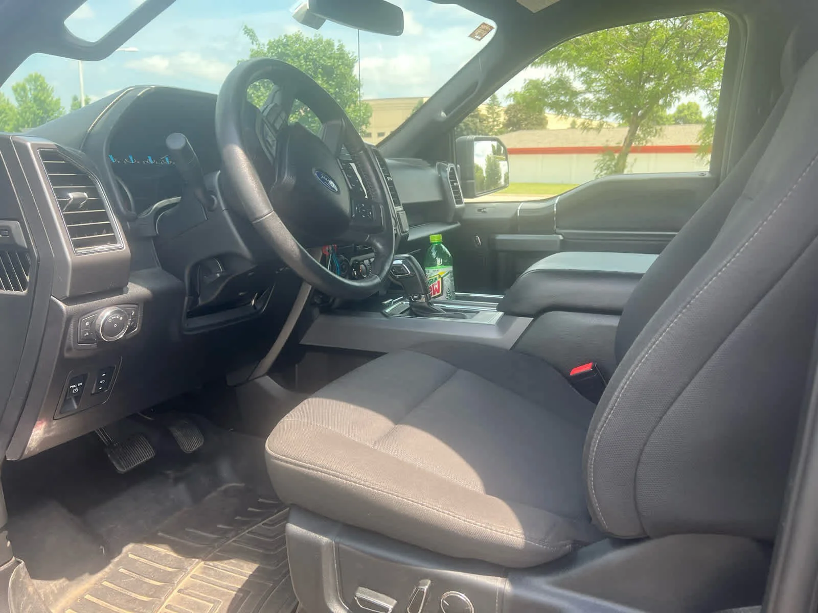 Certified Used 2018 Shadow Black Ford XLT image 9
