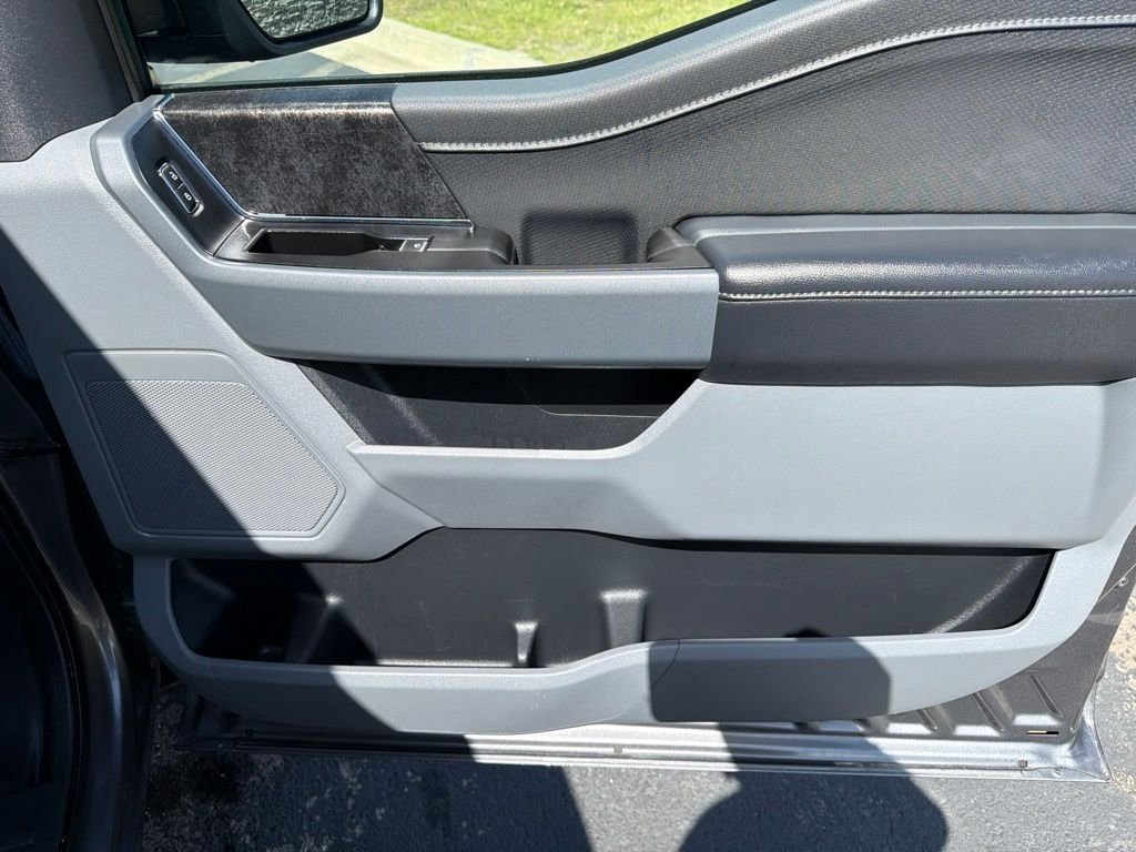 Used 2023 Gray Ford XLT image 15