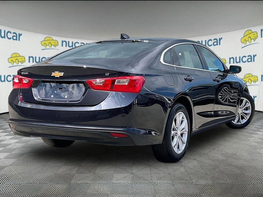 Used 2023 Gray Chevrolet LT image 6