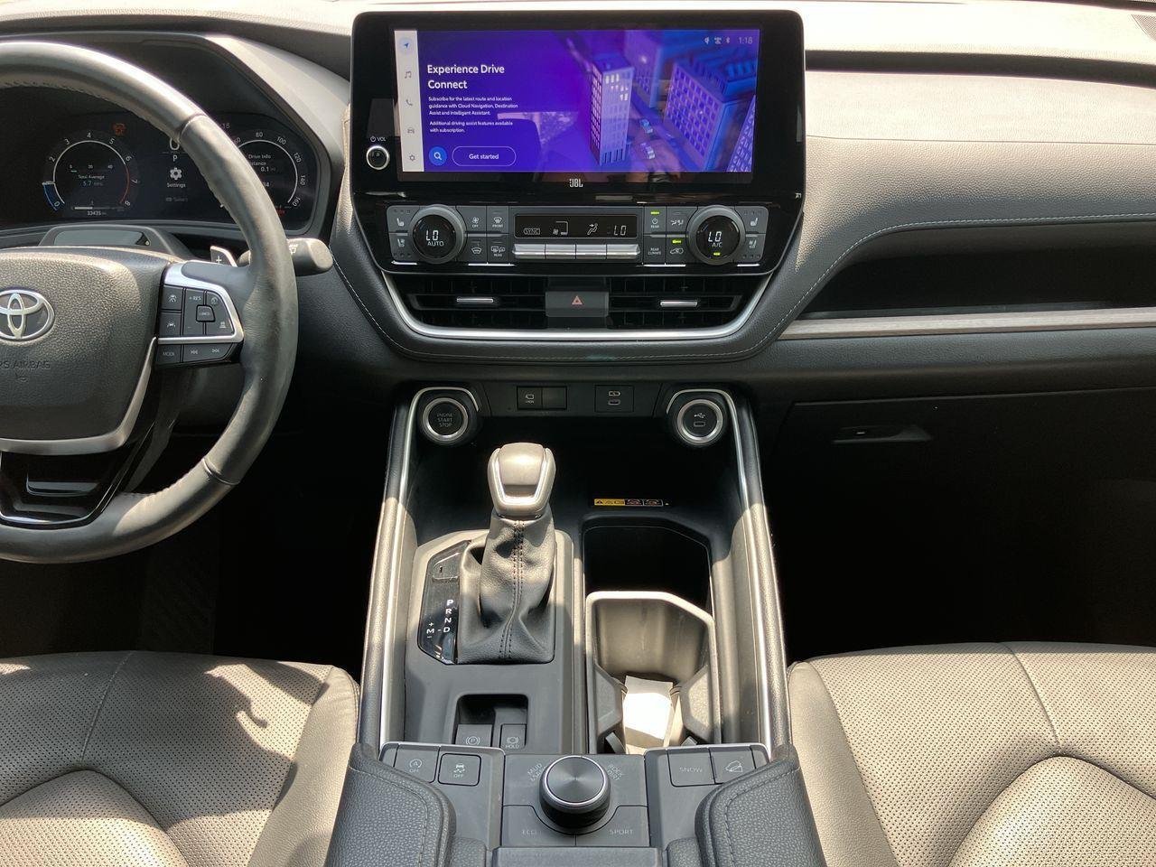 Used 2024 White (Wind Chill Pearl) Toyota Platinum AWD image 20