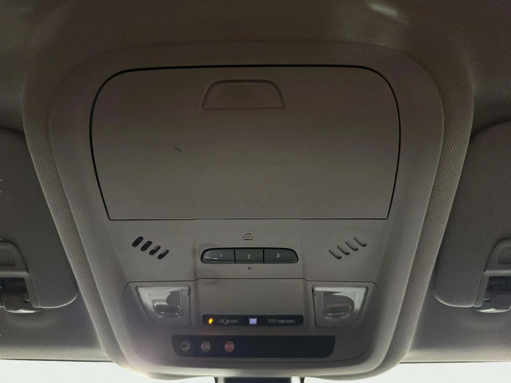 Used 2019 Pacific Blue Metallic Chevrolet LT image 19