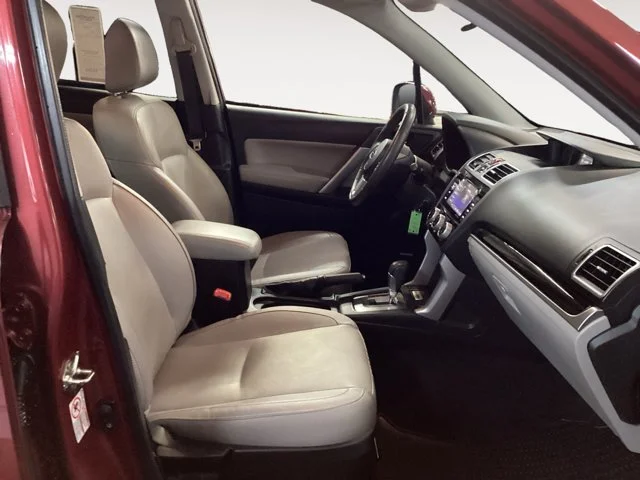 Used 2017 Venetian Red Pearl Subaru Limited image 15