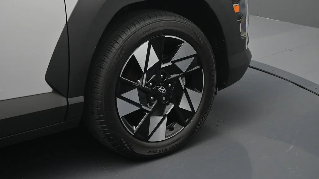 Certified Used 2024 Gray Hyundai SEL image 6
