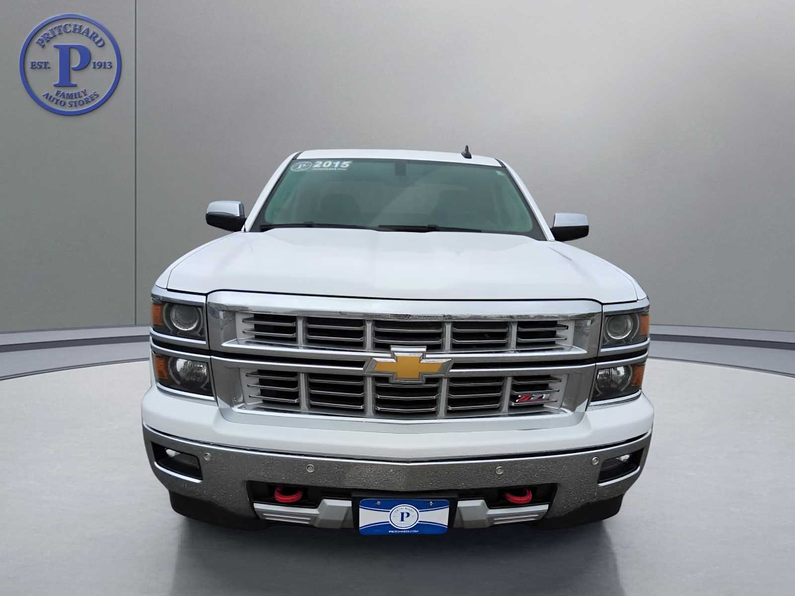 2015 Chevrolet Silverado 1500 LTZ photo 2