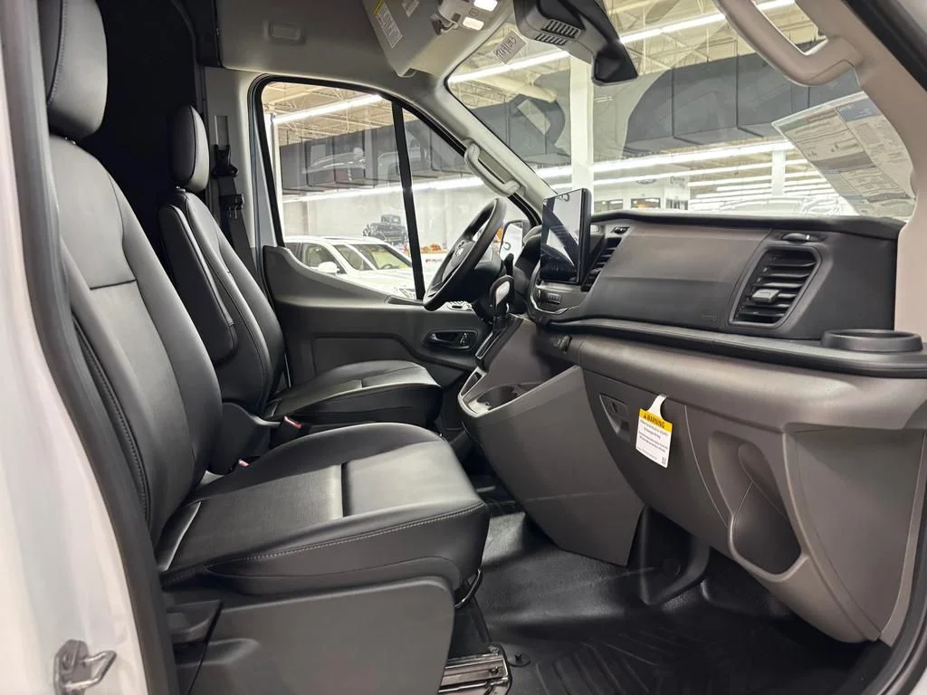 New 2026 Oxford White Ford Cargo Van image 12