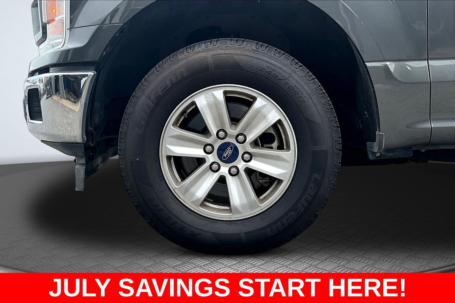 Used 2018 Gray Ford XLT image 41