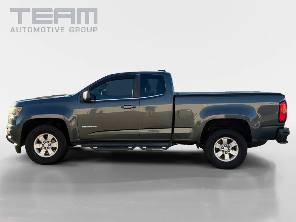 Used 2017 CYBER GRAY METALLIC Chevrolet 2WD WT image 4