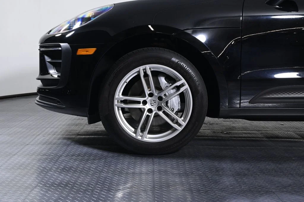 Used 2024 Black Porsche  image 27