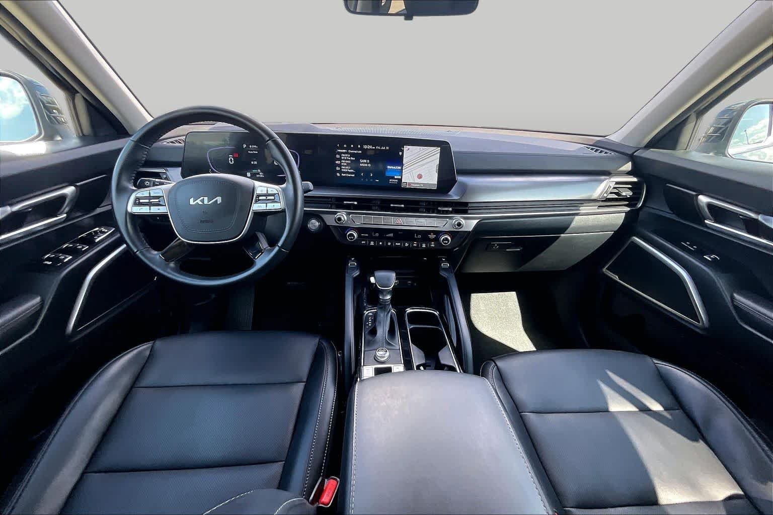 Used 2025 Ebony Black Kia S image 15