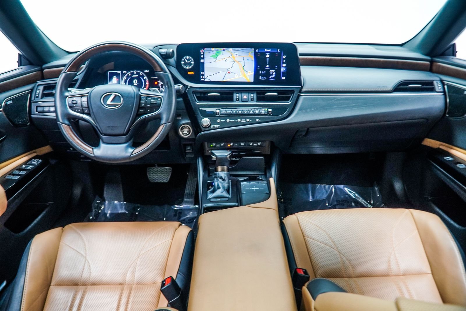 Used 2022 White Lexus 350 Ultra Luxury image 6