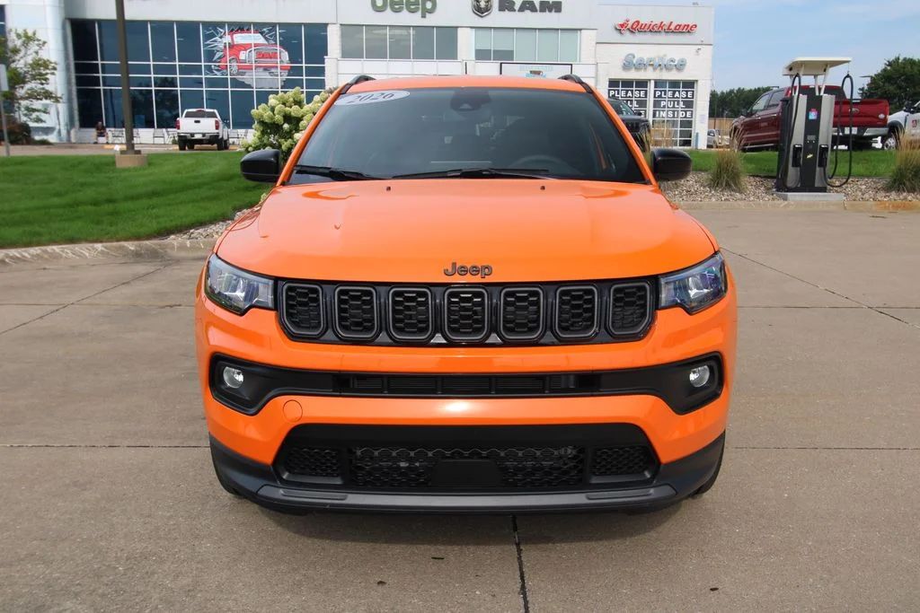 New 2026 Joose (DISC) Jeep Latitude image 2