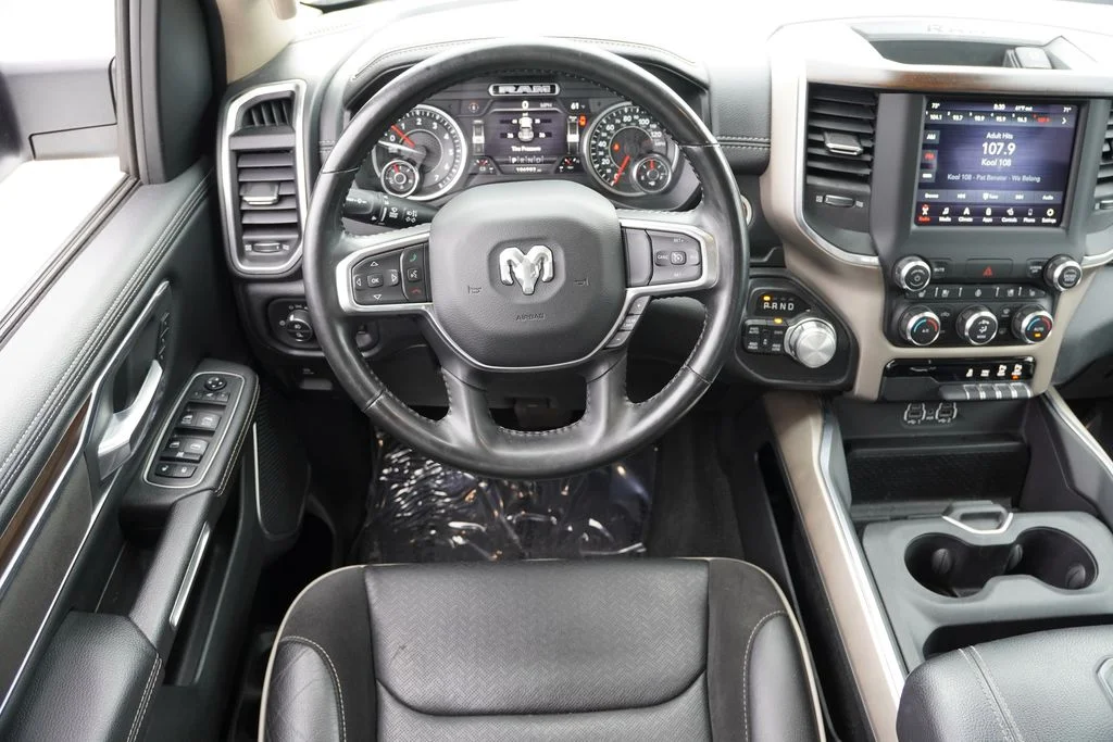 Used 2021 Bright White Clearcoat Ram Laramie image 20