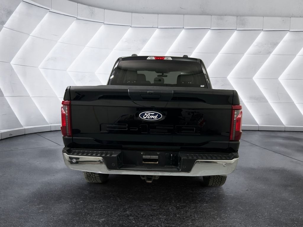 Used 2025 Black Ford XLT image 5