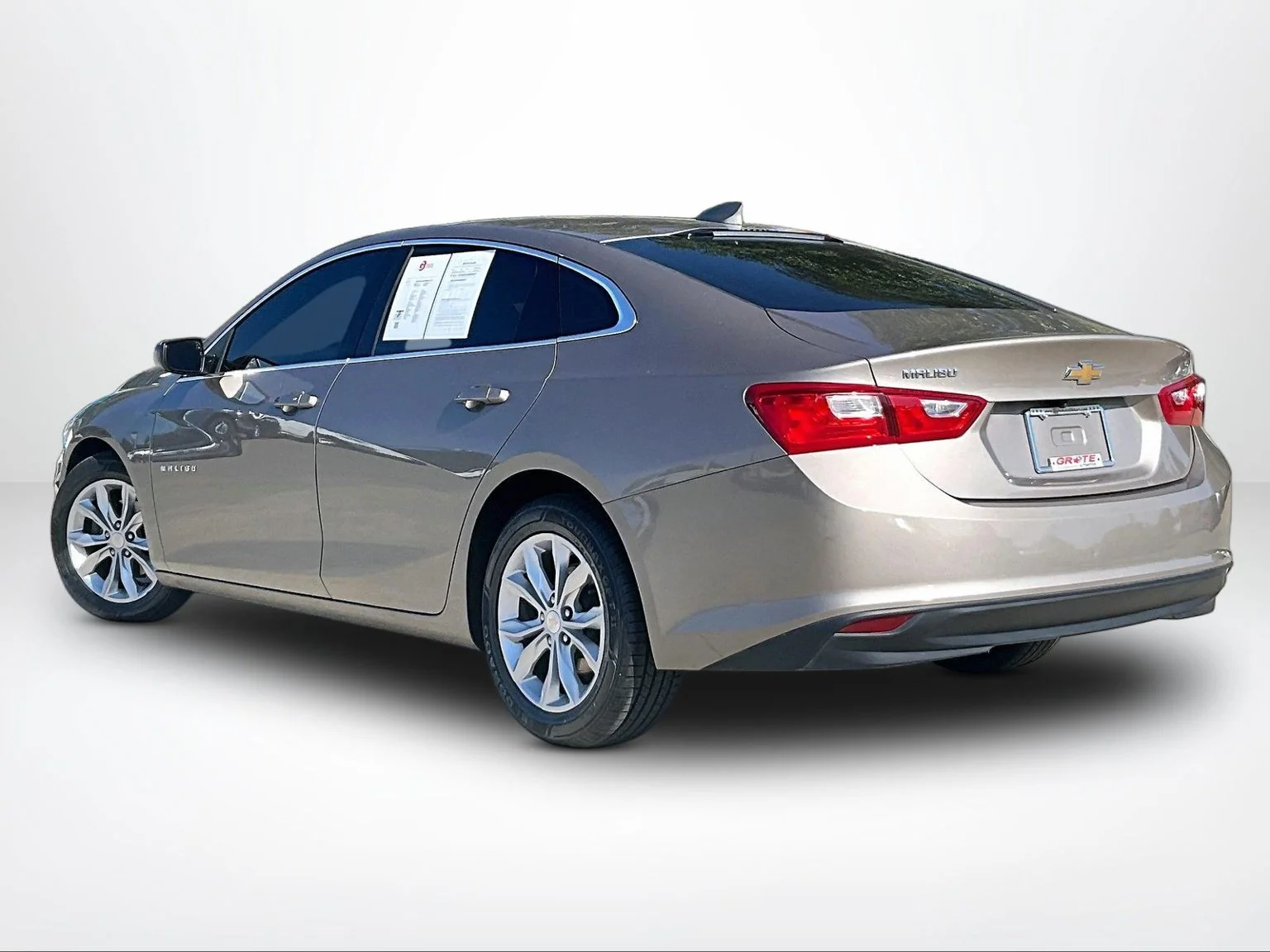 Used 2023 Gray Chevrolet LT image 12