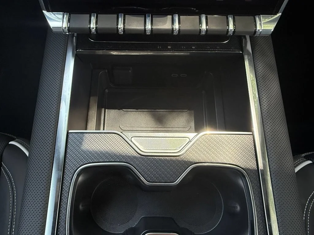 Used 2026 Summit White GMC Elevation Extended Range image 24