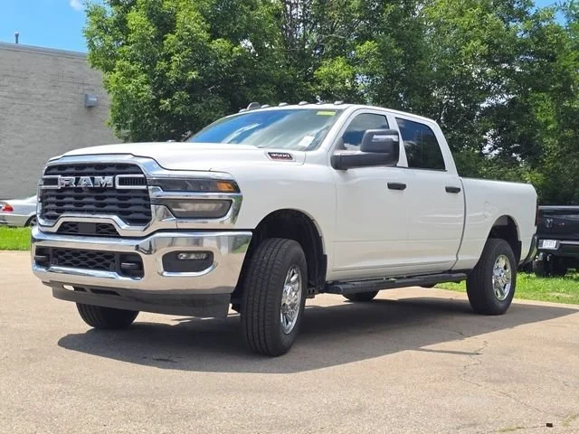 New 2026 Bright White Clearcoat Ram Tradesman image 26
