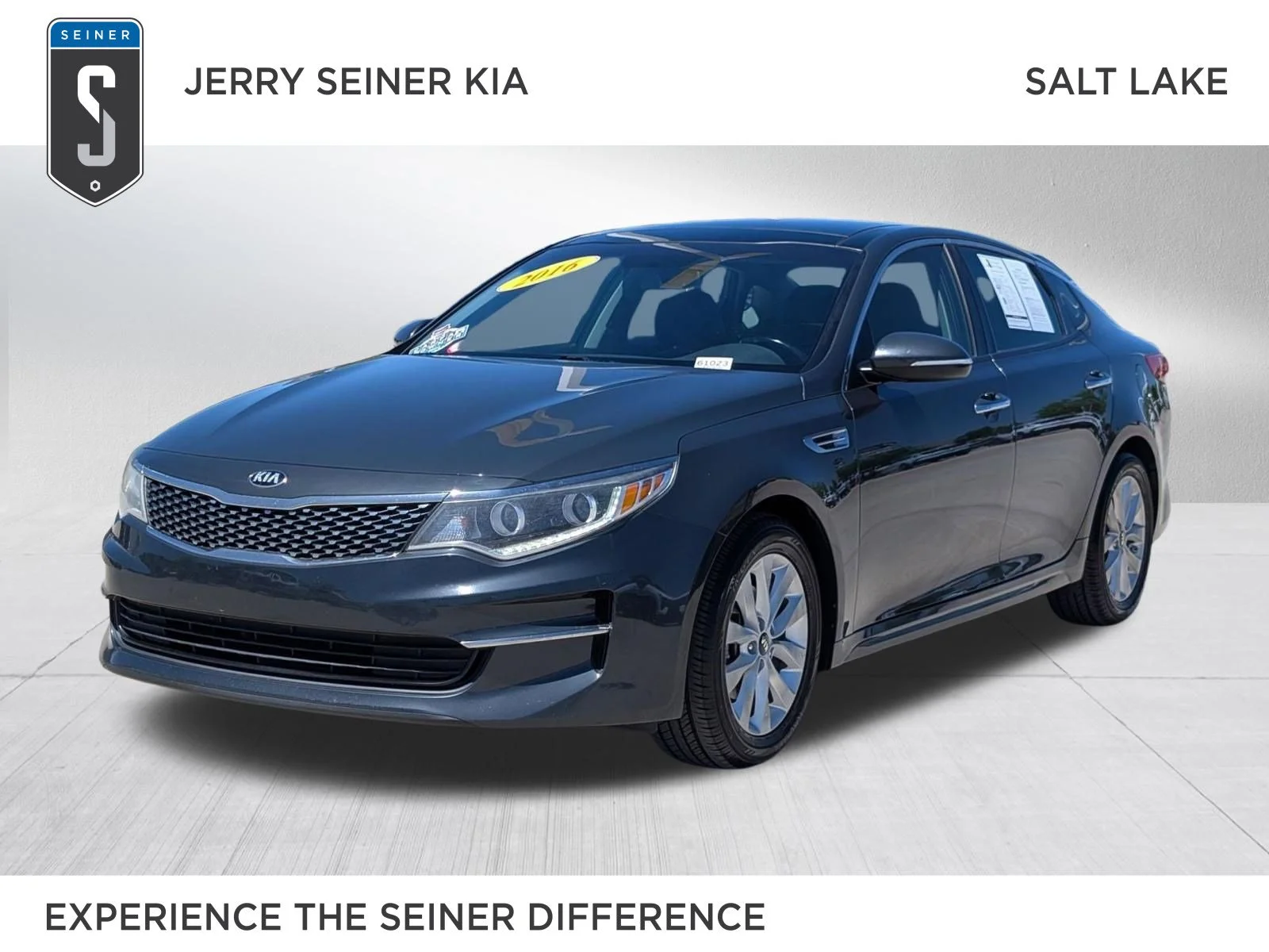 2016 Kia Optima EX AT's photo