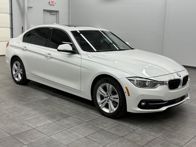 Used 2017 White BMW 330i xDrive image 1
