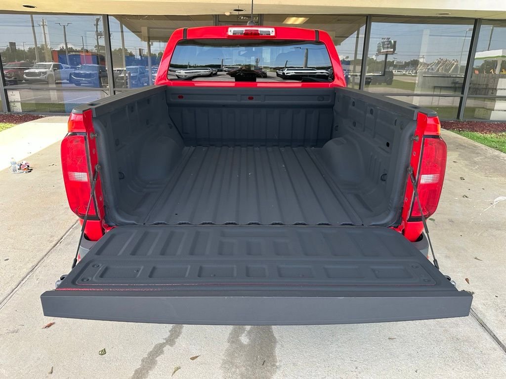 Used 2019 Red Chevrolet LT image 30