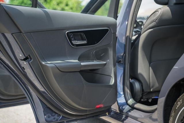 New 2026  Mercedes-Benz C 300 image 36