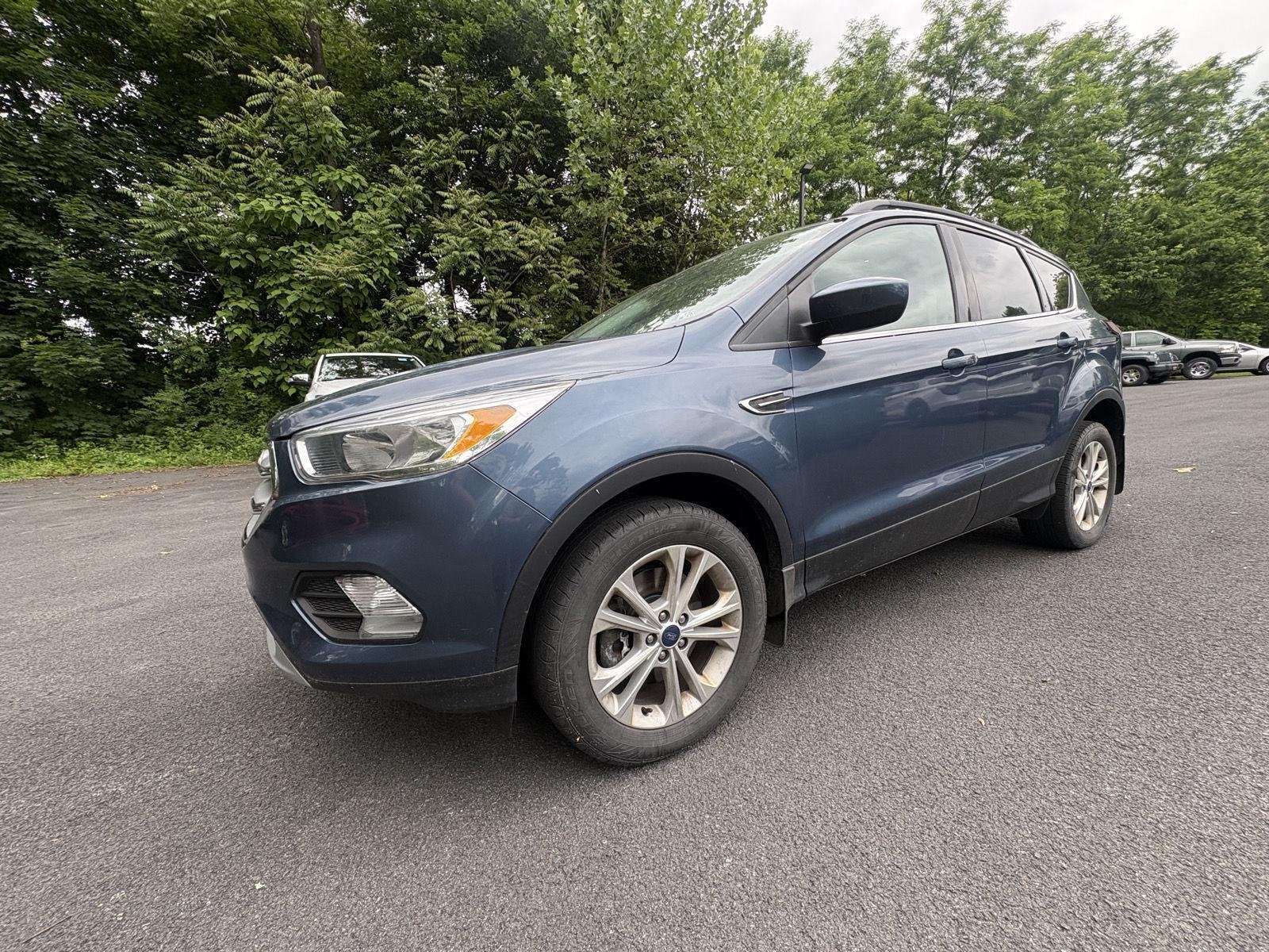 Used 2018 Ford Escape SE with VIN 1FMCU9GD2JUB03215 for sale in Tamaqua, PA