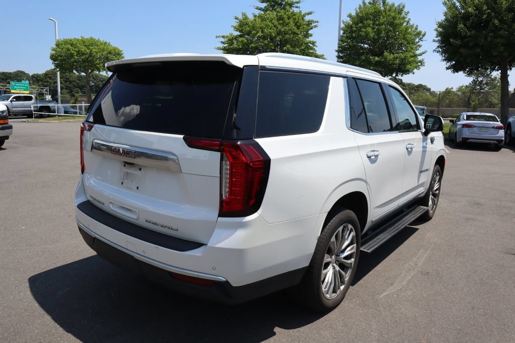 Used 2021 WHITE FROST TRICOAT GMC Denali image 3