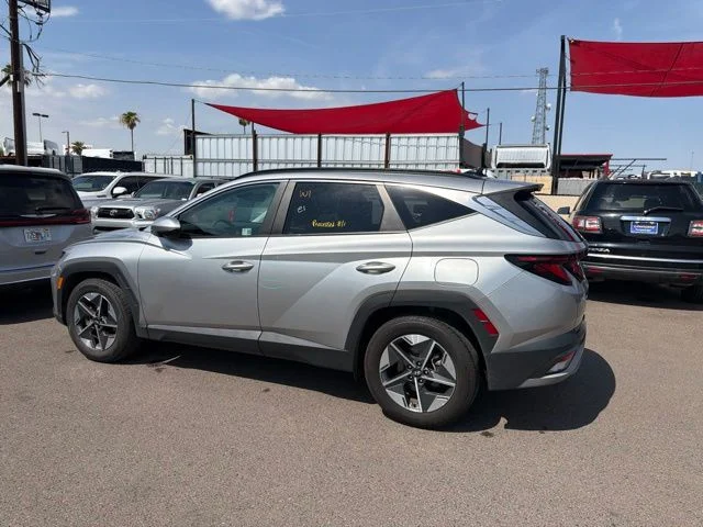 Used 2025 Silver Hyundai SEL image 5