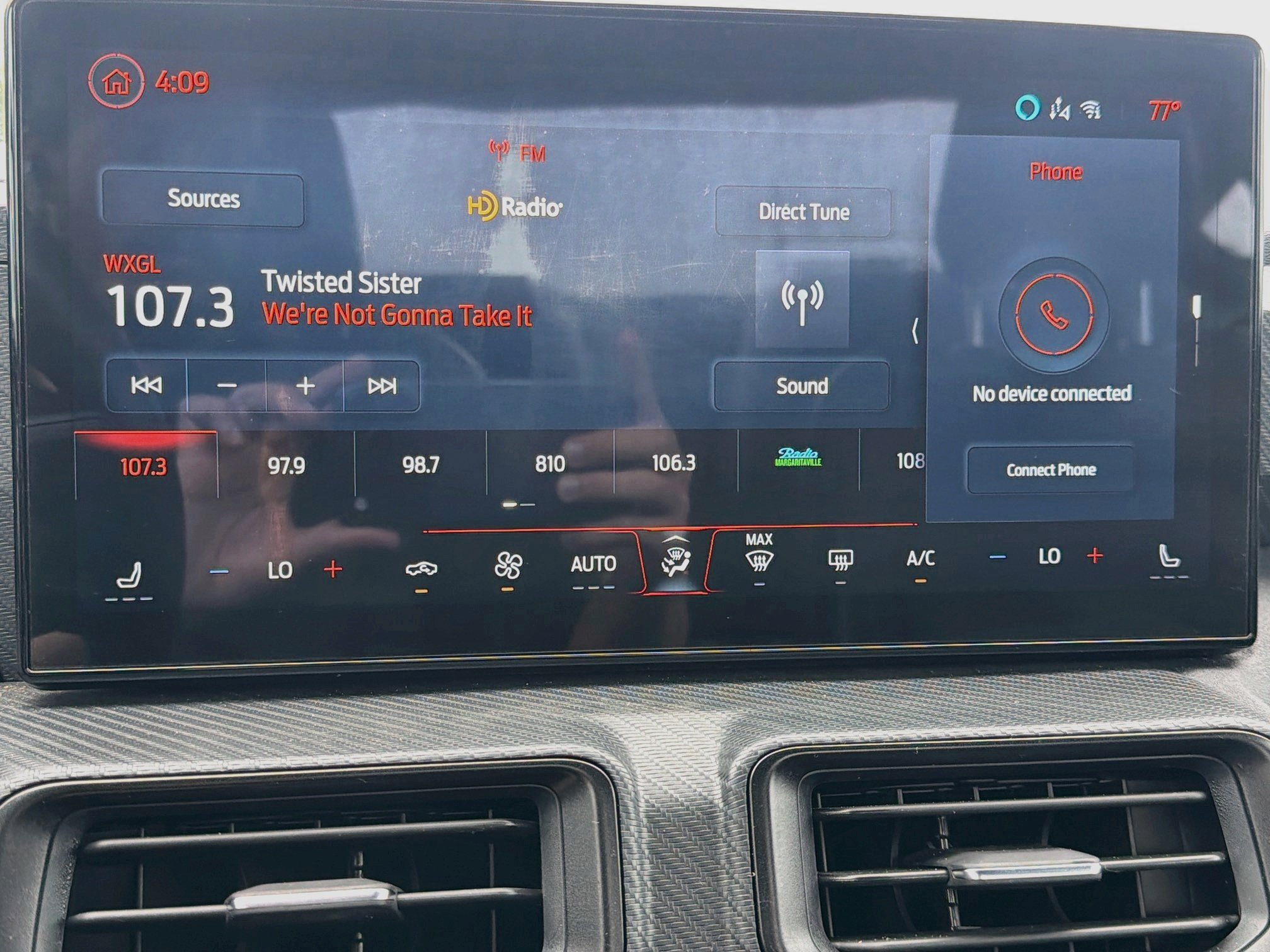 Used 2024 Gray Metallic Ford EcoBoost image 28