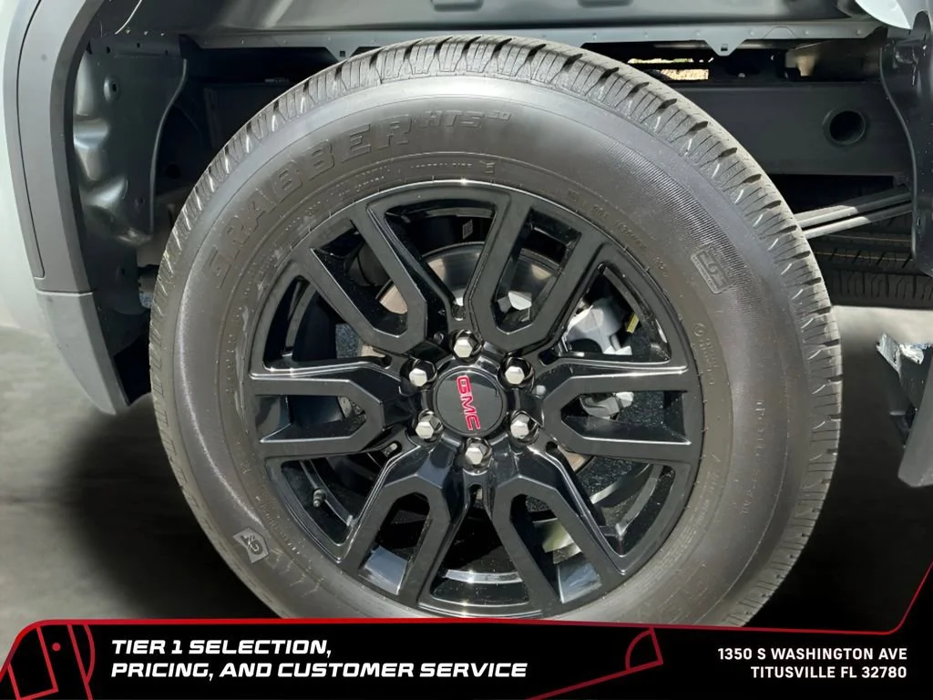 New 2026 Sterling Metallic GMC Elevation image 39