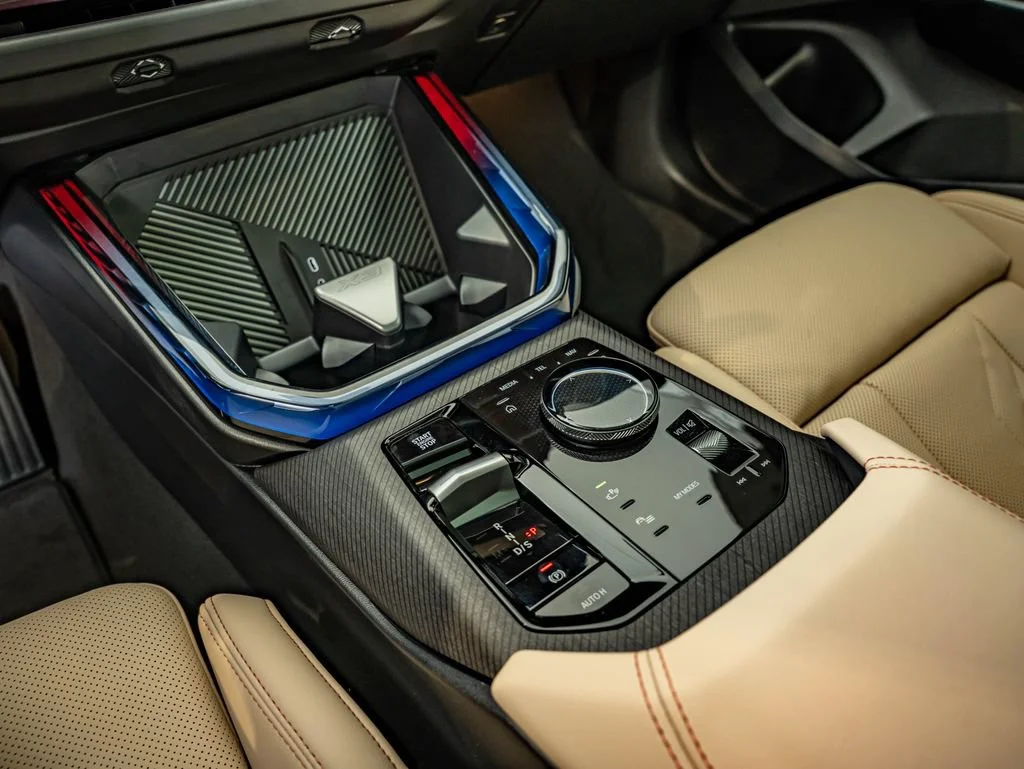 New 2026 Mineral White Metallic BMW 30 xDrive image 28