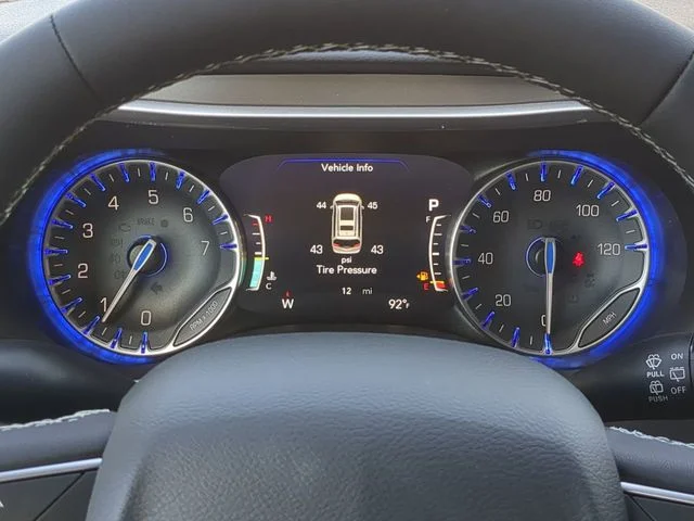 2026 Chrysler Voyager LX - Photo 33
