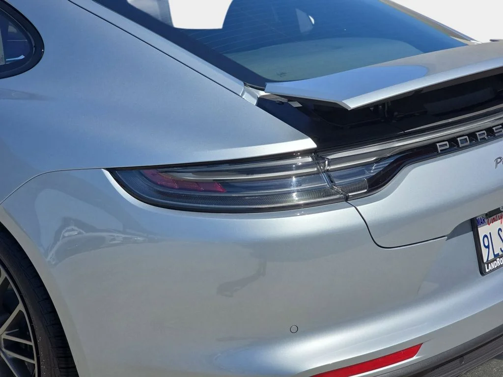 Used 2023  Porsche Platinum Edition image 38