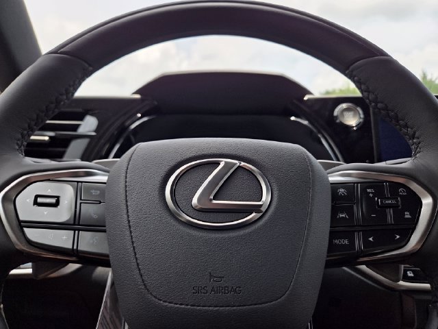 New 2026 Iridium Lexus PREMIUM image 36