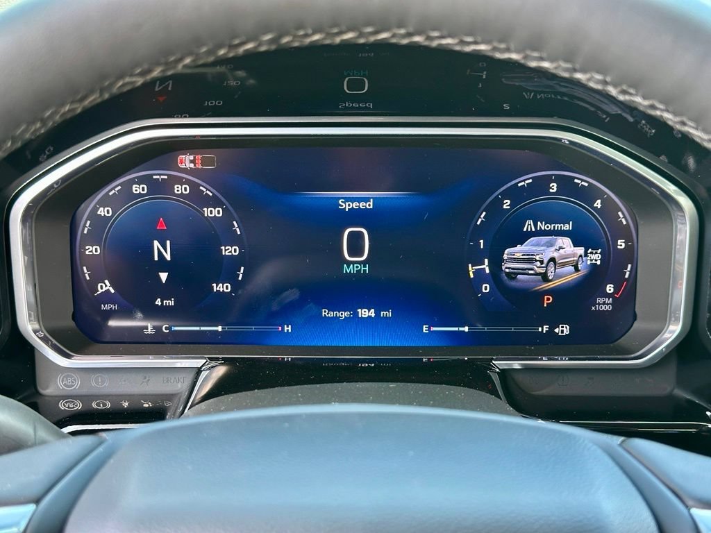 New 2026 Summit White Chevrolet LT image 34