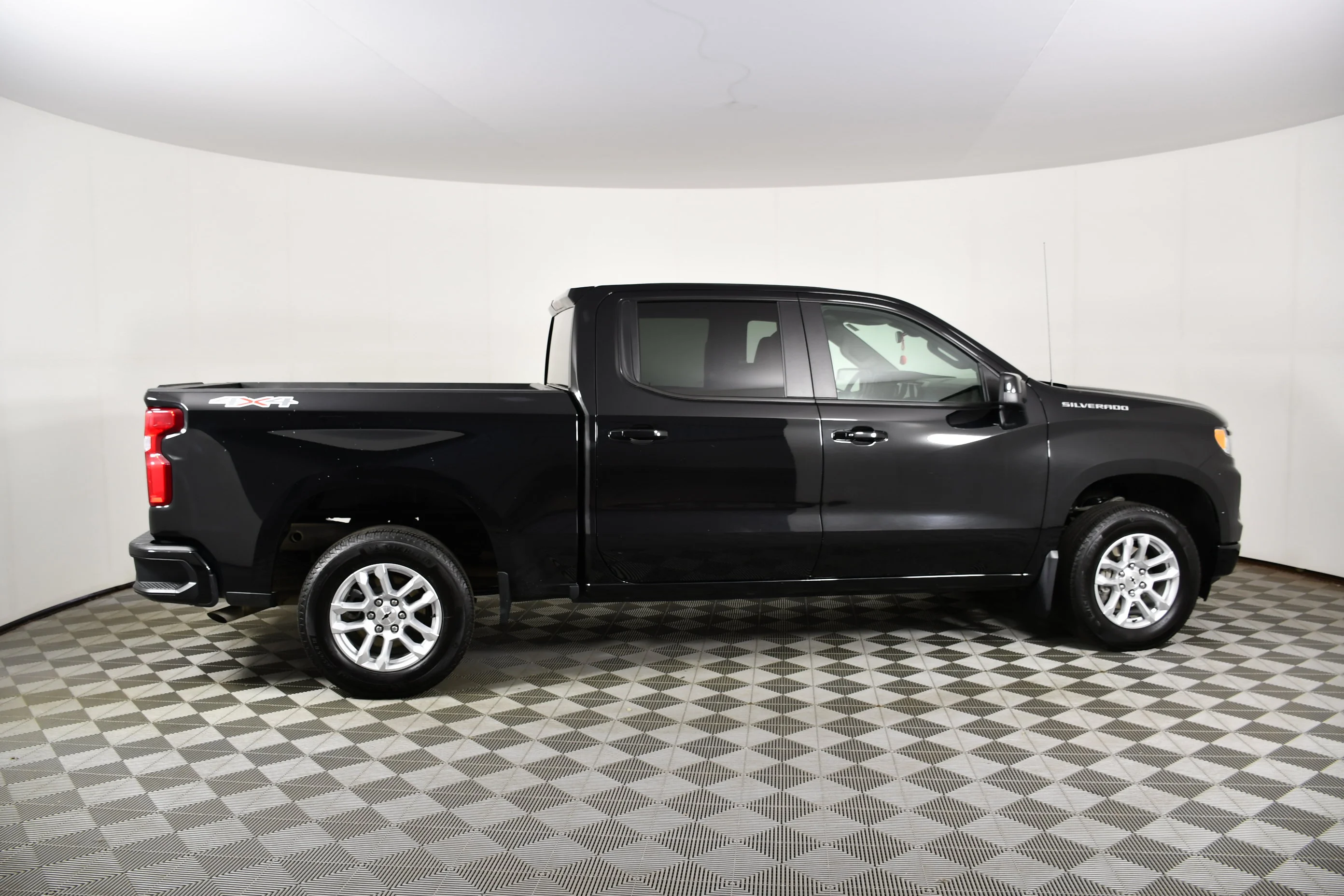 Used 2026 Black Chevrolet RST image 5