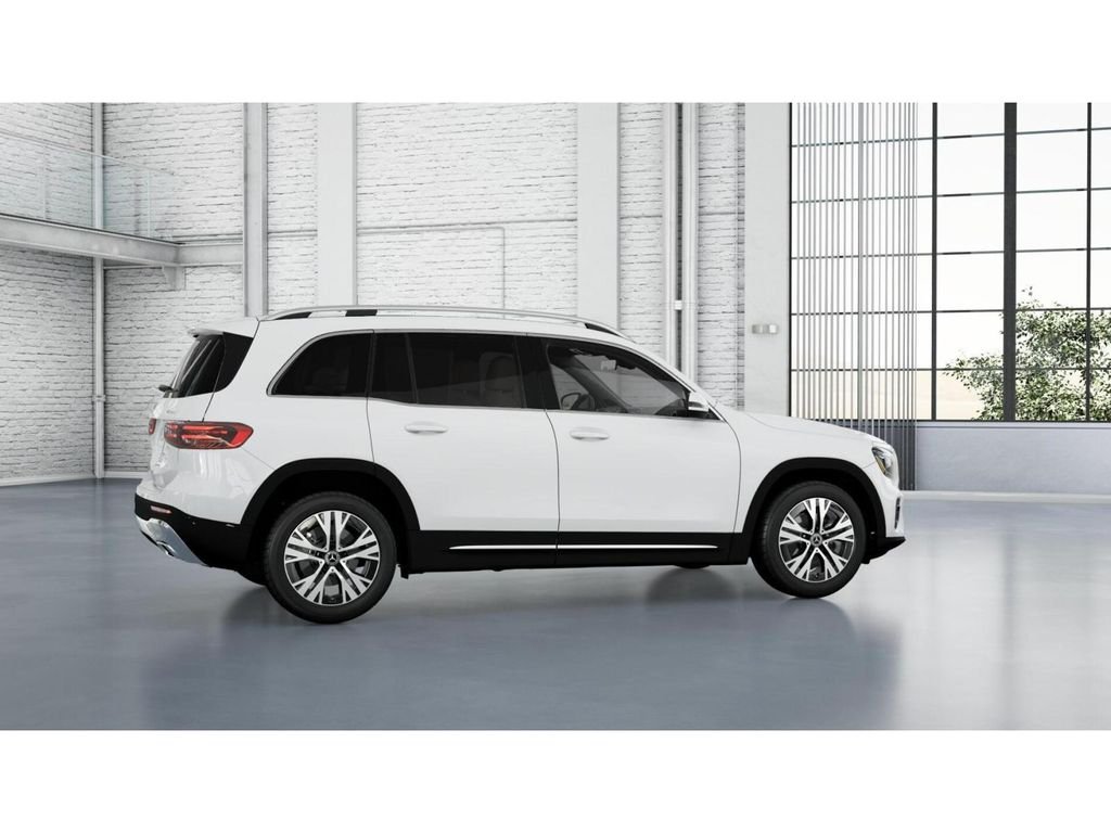Used 2026 Polar White Mercedes-Benz GLB 250 4MATIC® image 18
