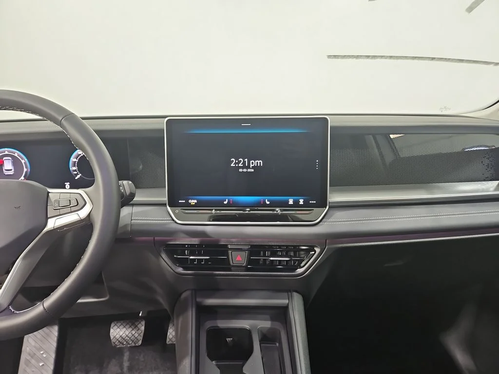 New 2026 White Volkswagen 2.0T SE image 18