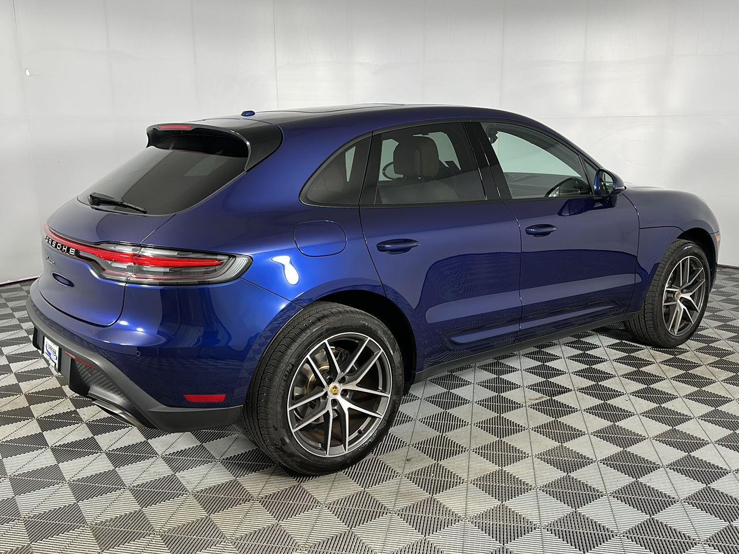 Used 2026 Gentian Blue Metallic Porsche Base image 30