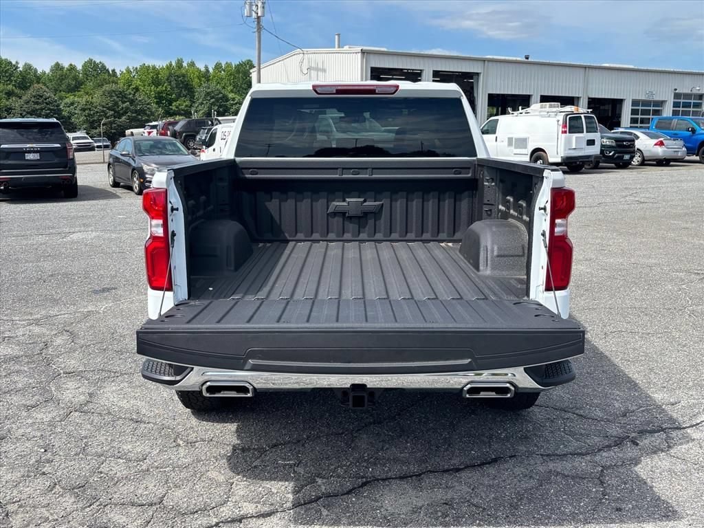 2026 Chevrolet Silverado 1500 LTZ - Photo 21