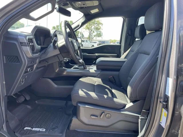 New 2026 Carbonized Gray Metallic Ford XLT image 16