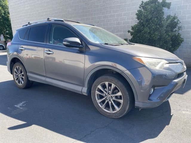 2018 Toyota RAV4 Limited's photo