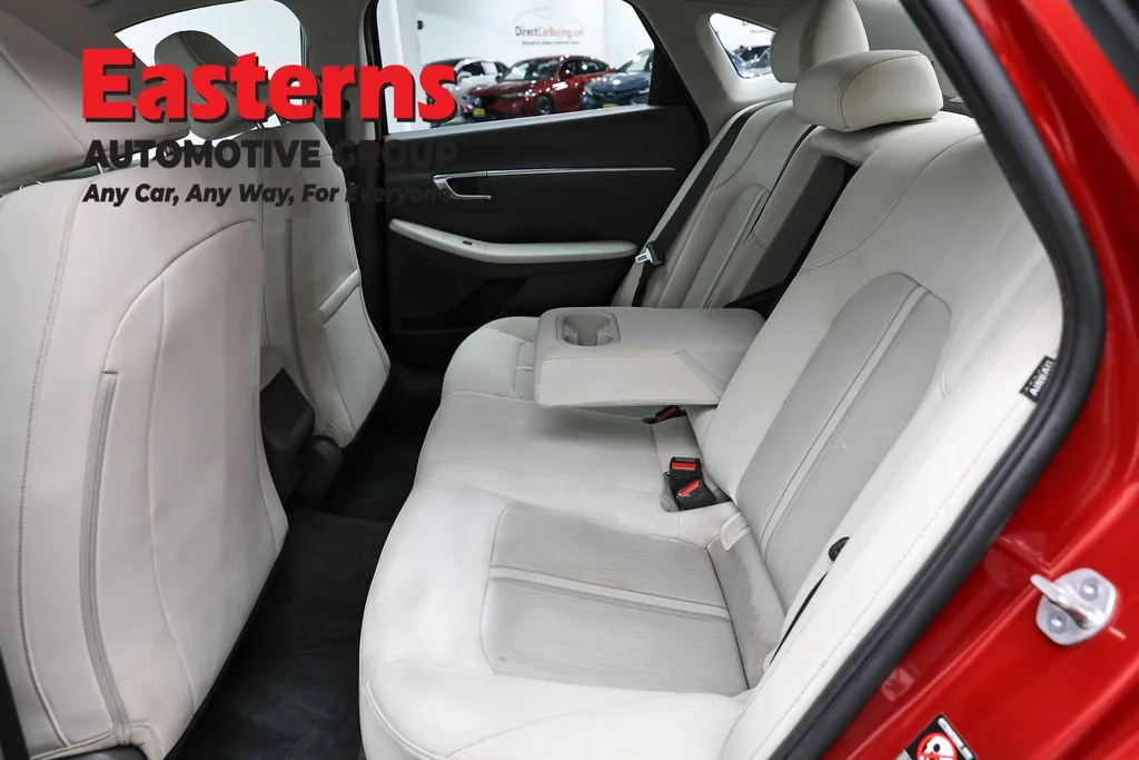 Used 2023 Red Hyundai SEL image 22