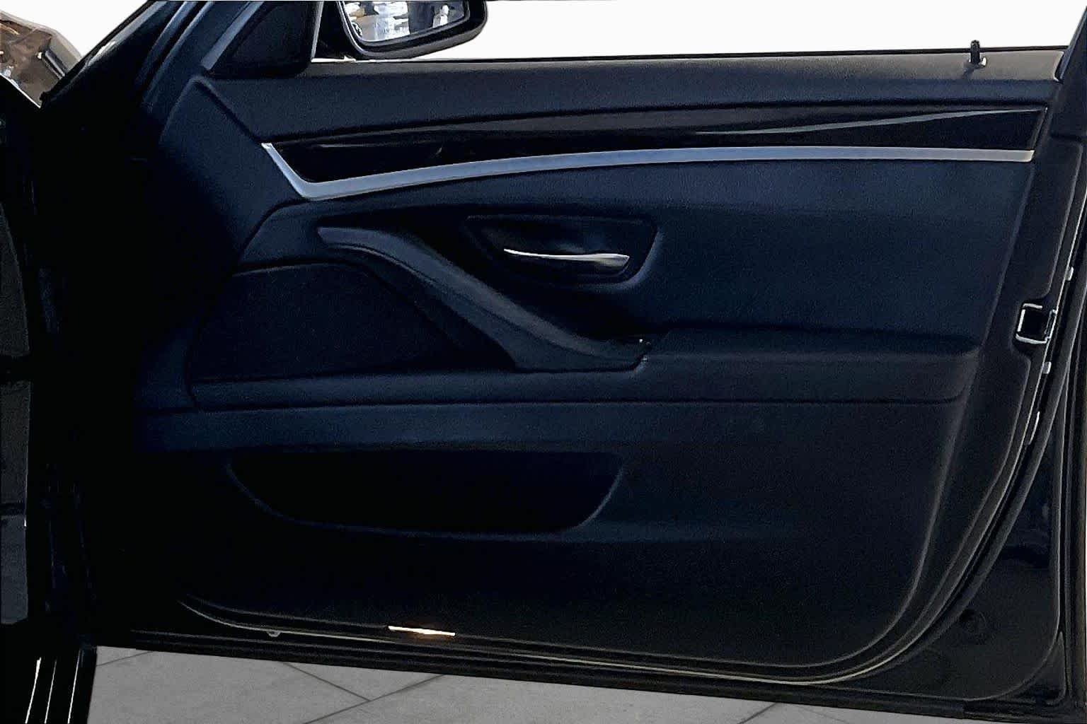 Used 2012 Black Sapphire Metallic BMW 535i xDrive image 20